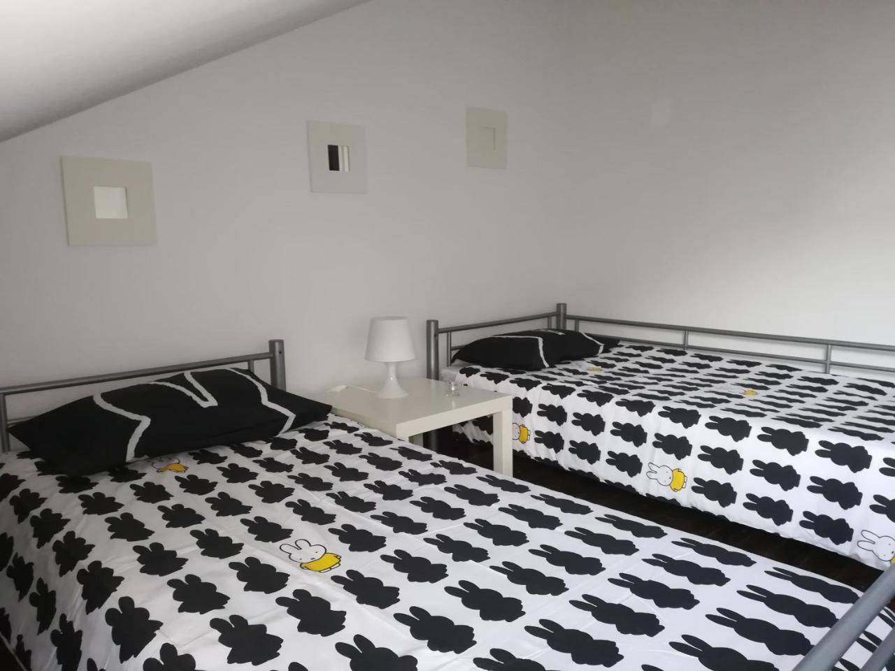 Pb4 House Hostel Braga Luaran gambar