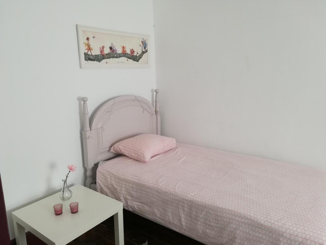 Pb4 House Hostel Braga Luaran gambar