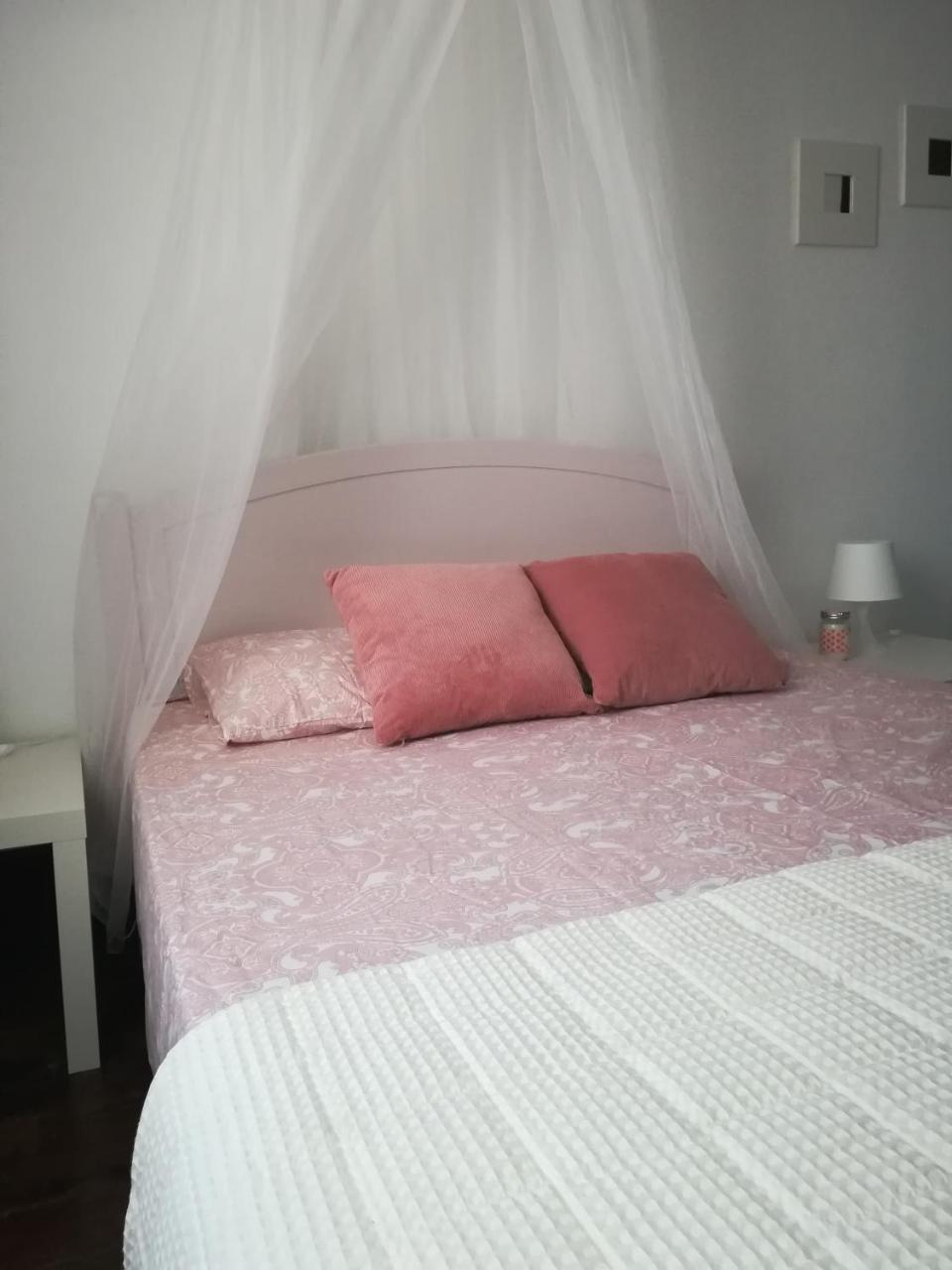 Pb4 House Hostel Braga Luaran gambar